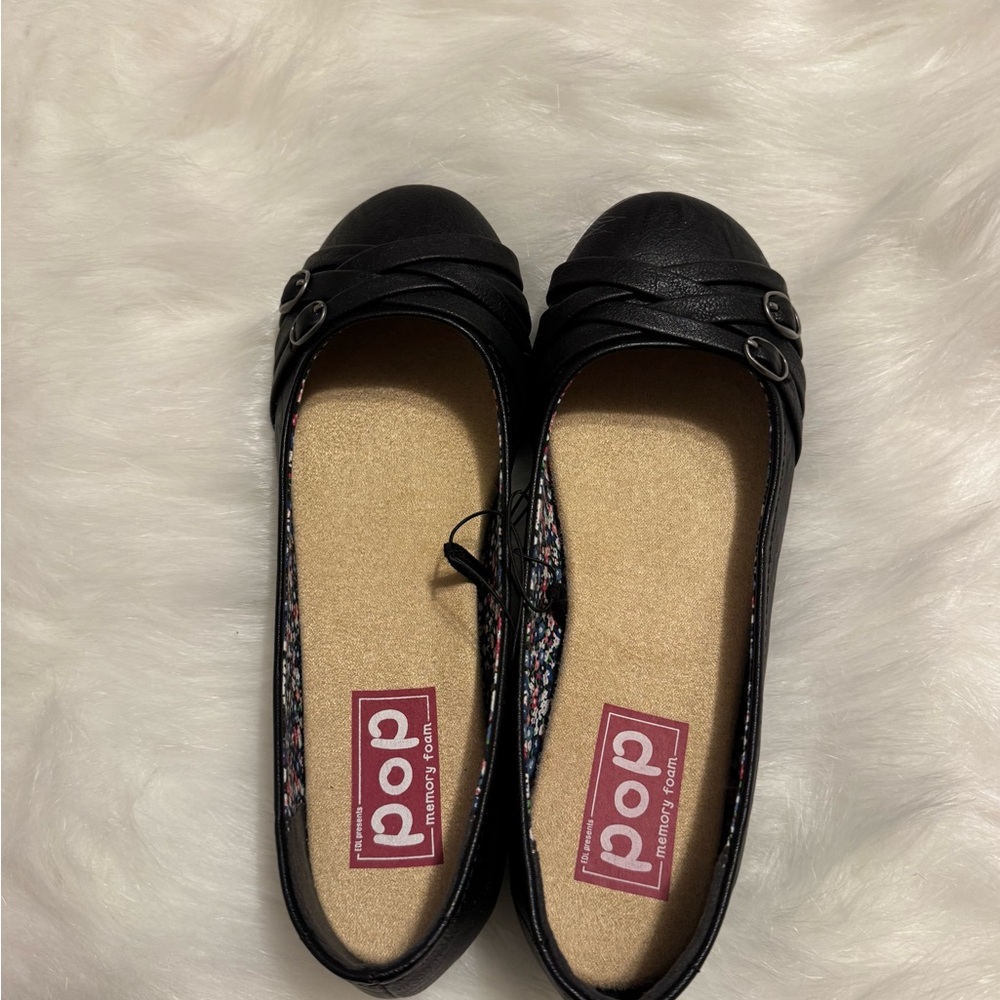 Pop Women's Black Ballet Flats